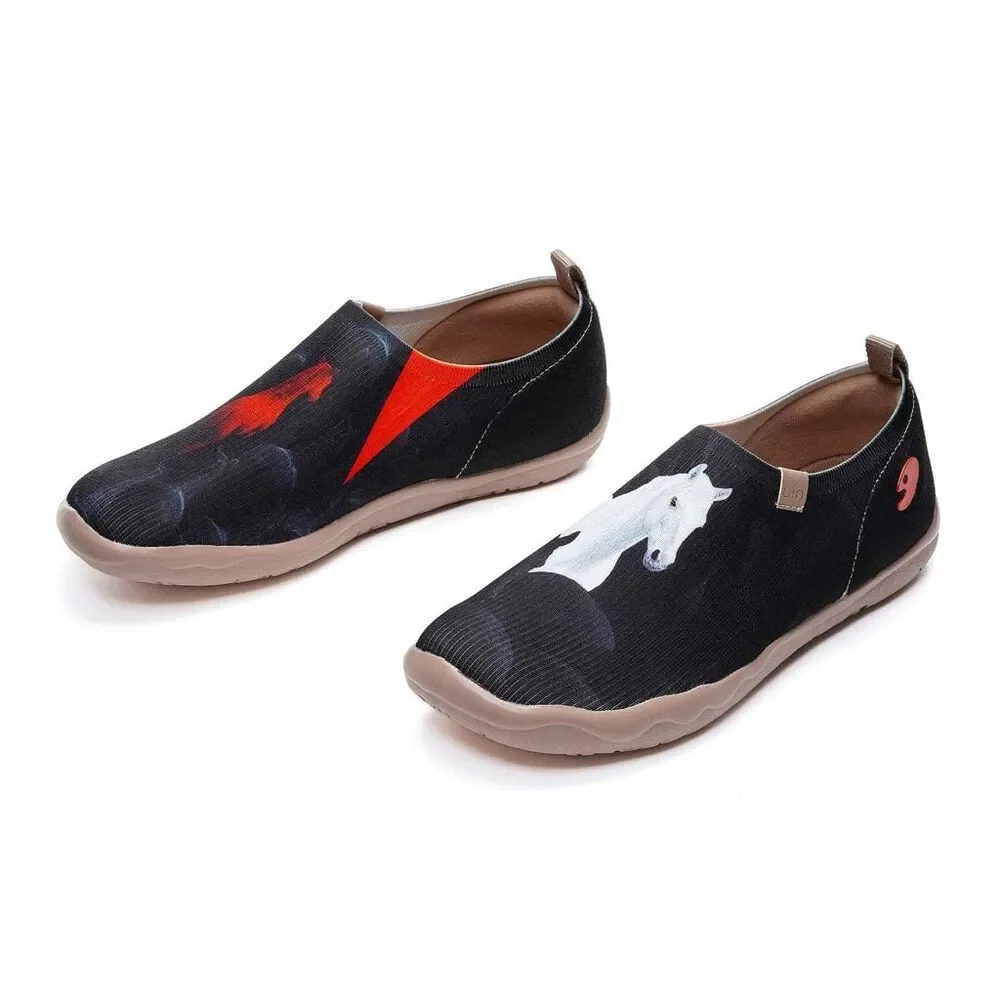 UIN Men's Walking Travel Shoes Canvas Comfort Sneaker (Sprit of the Horse)